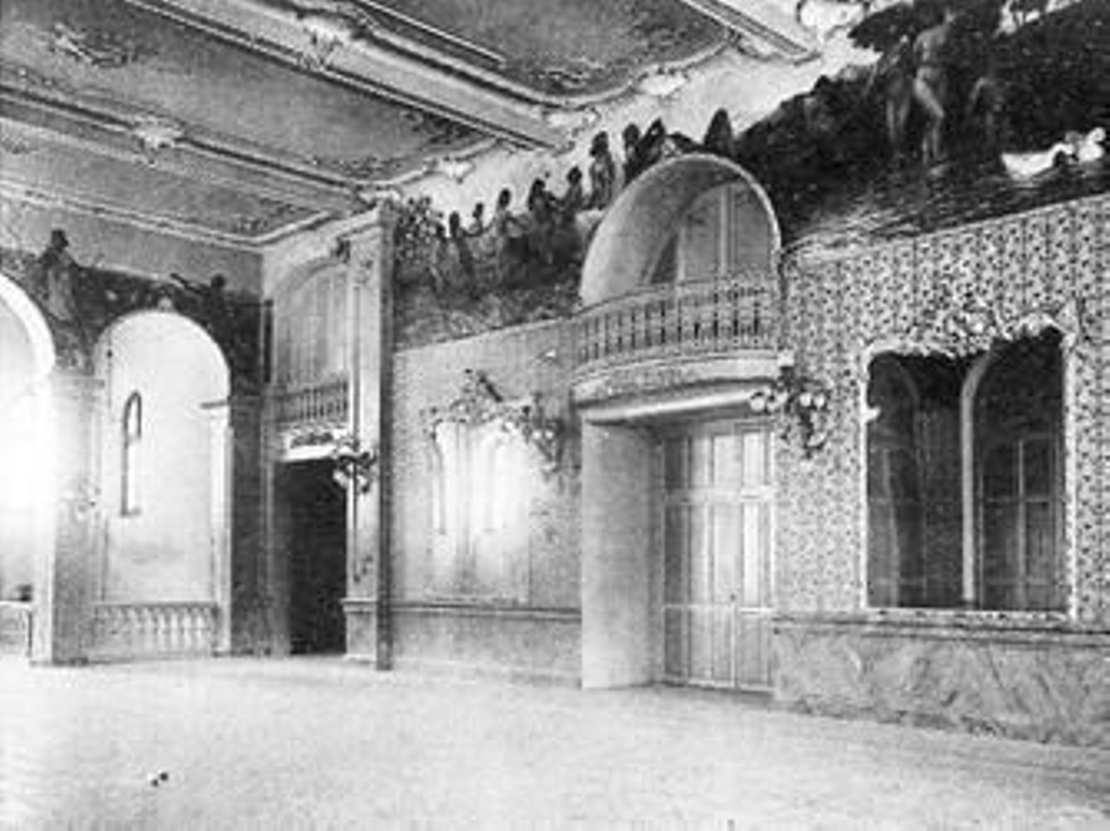 1909Satisfactorias pruebas de alumbrado eléctrico en el Gran Teatro