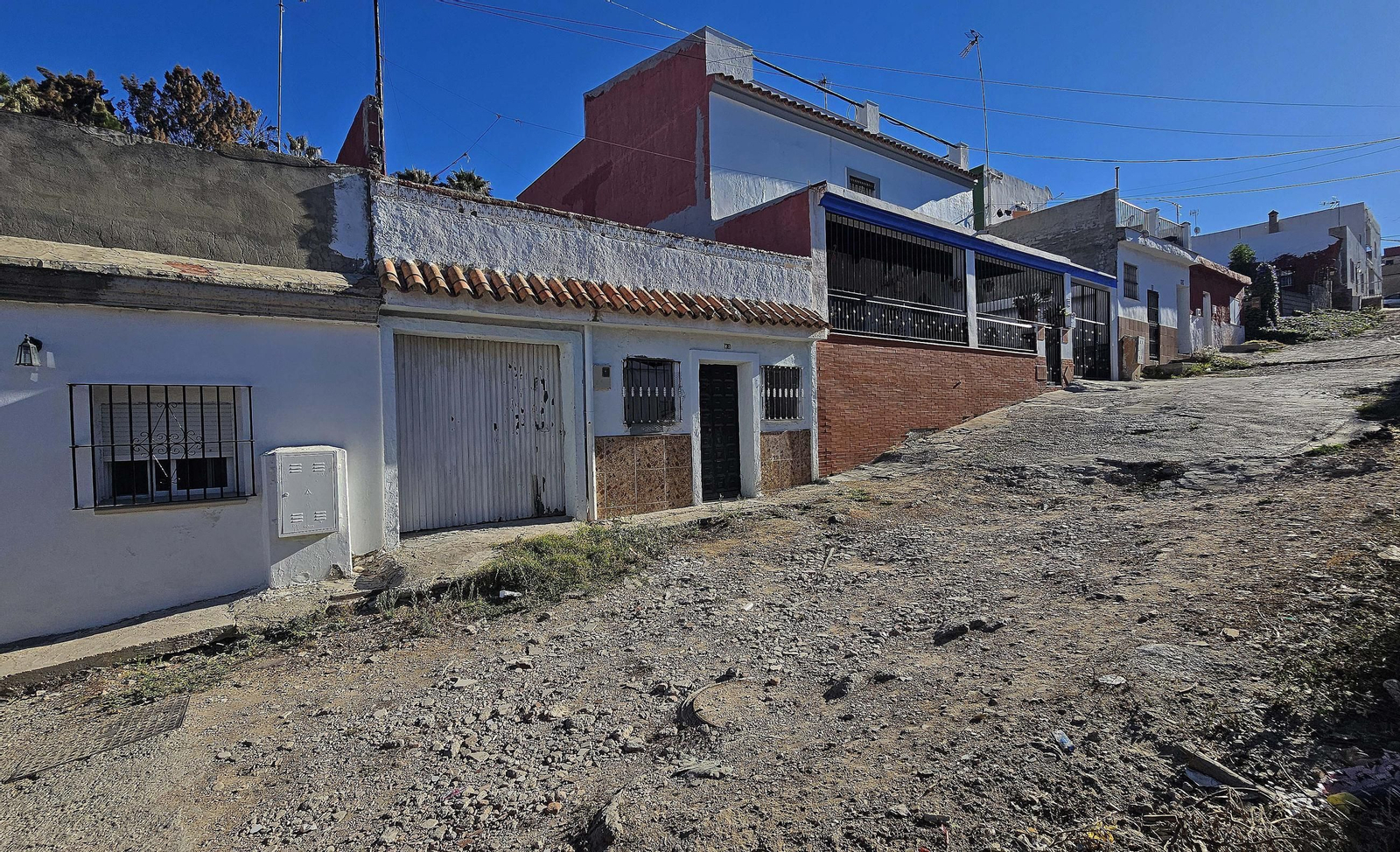 Fotos de los desperfectos de la barriada de La Capelina en Algeciras