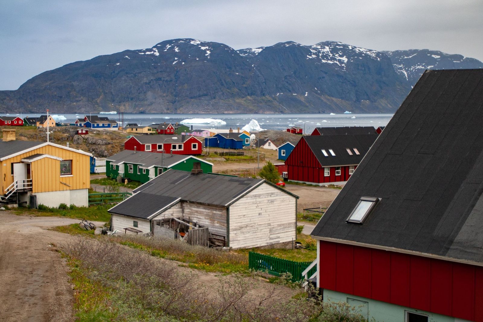 Las coloridas casas de Narsaq, en Groenlandia.