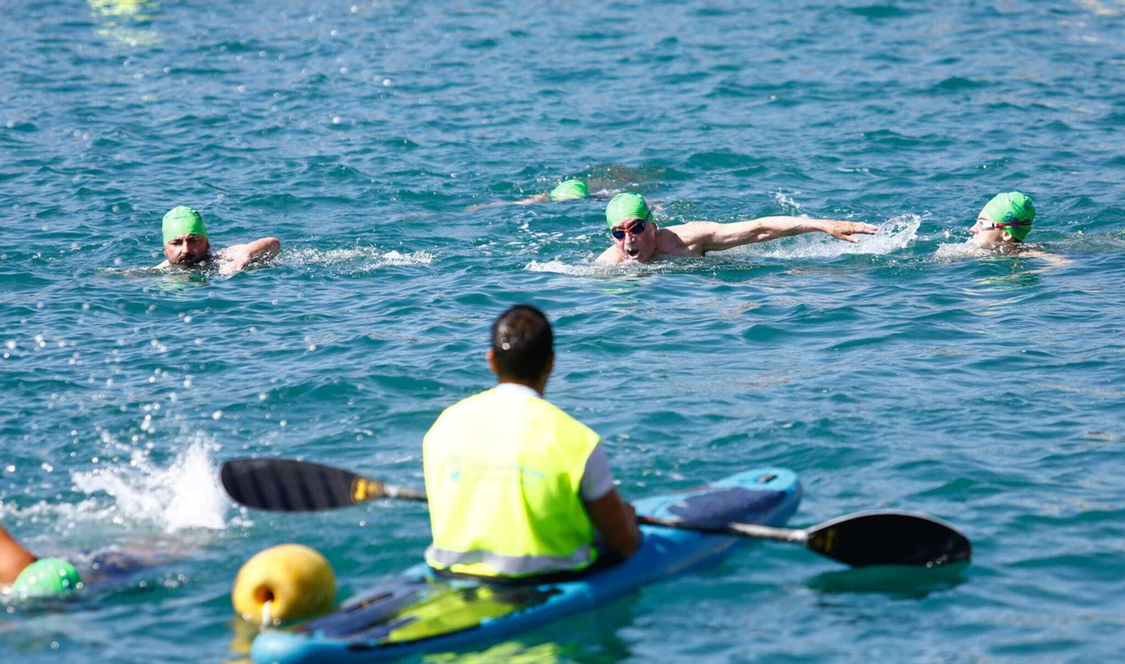 La 62 Travesía a Nado del Puerto de Málaga, en fotos