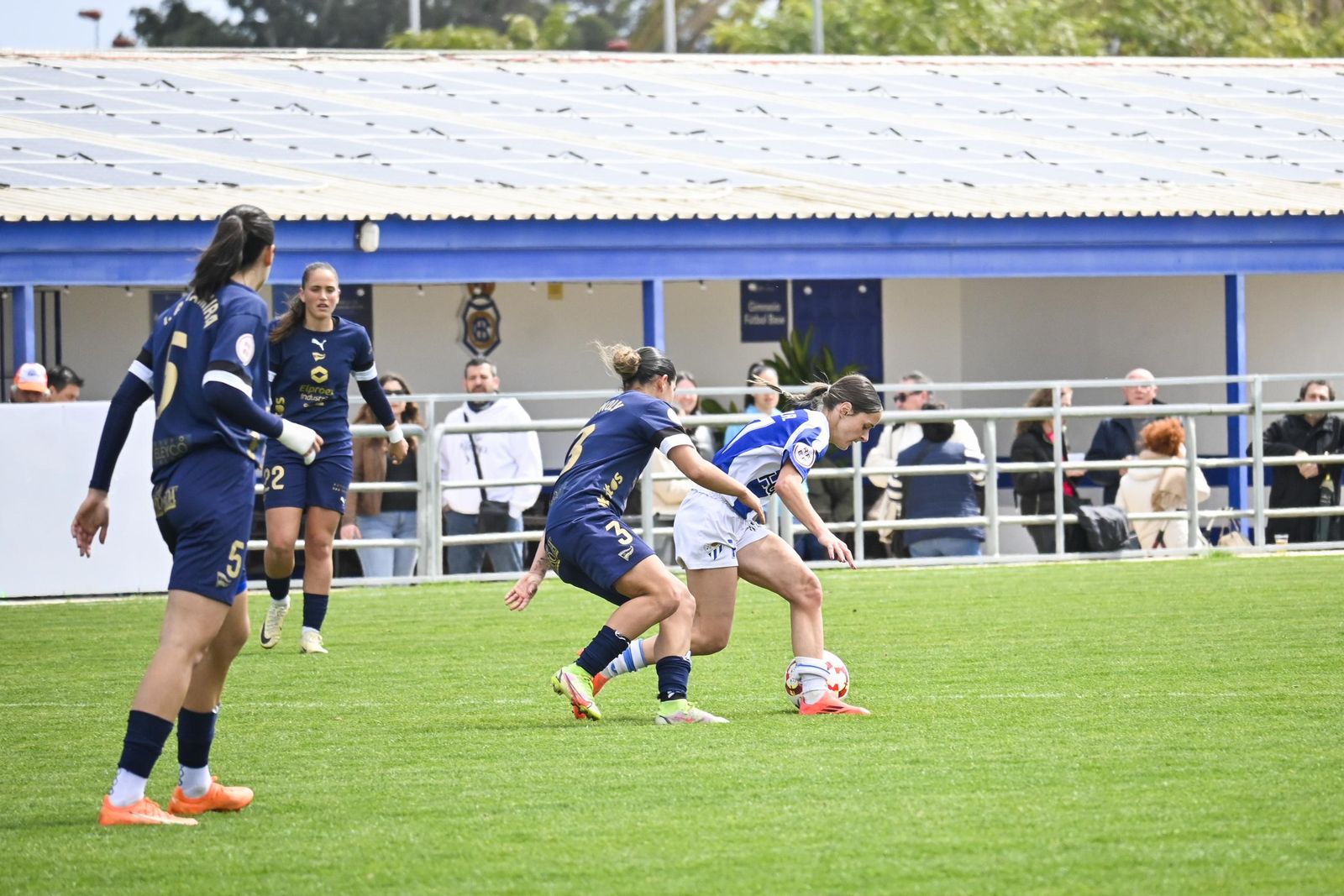 Imágenes del partido entre el Sporting de Huelva y el Alavés Fem