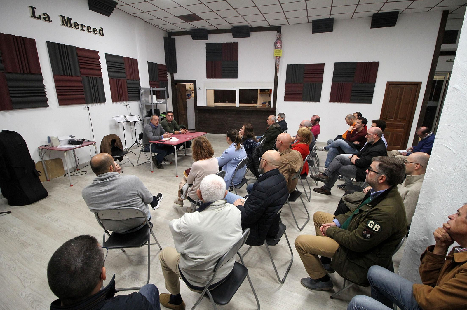 Una asamblea del Trust.