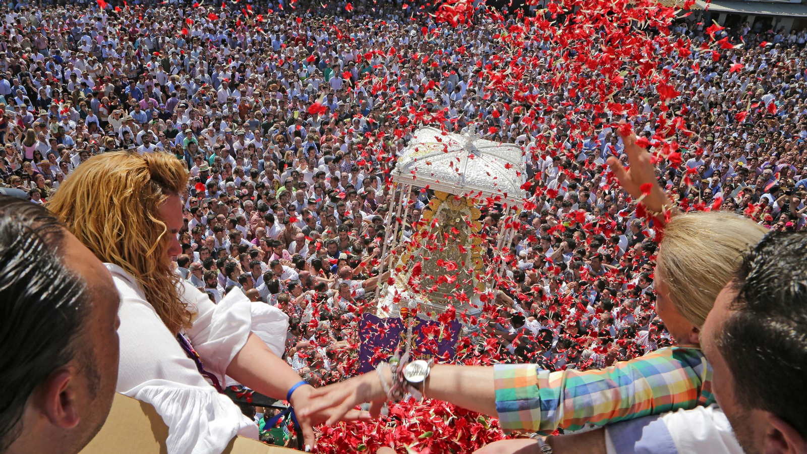 Imágenes de pasadas romerías de la Hdad de Jerez al Rocío