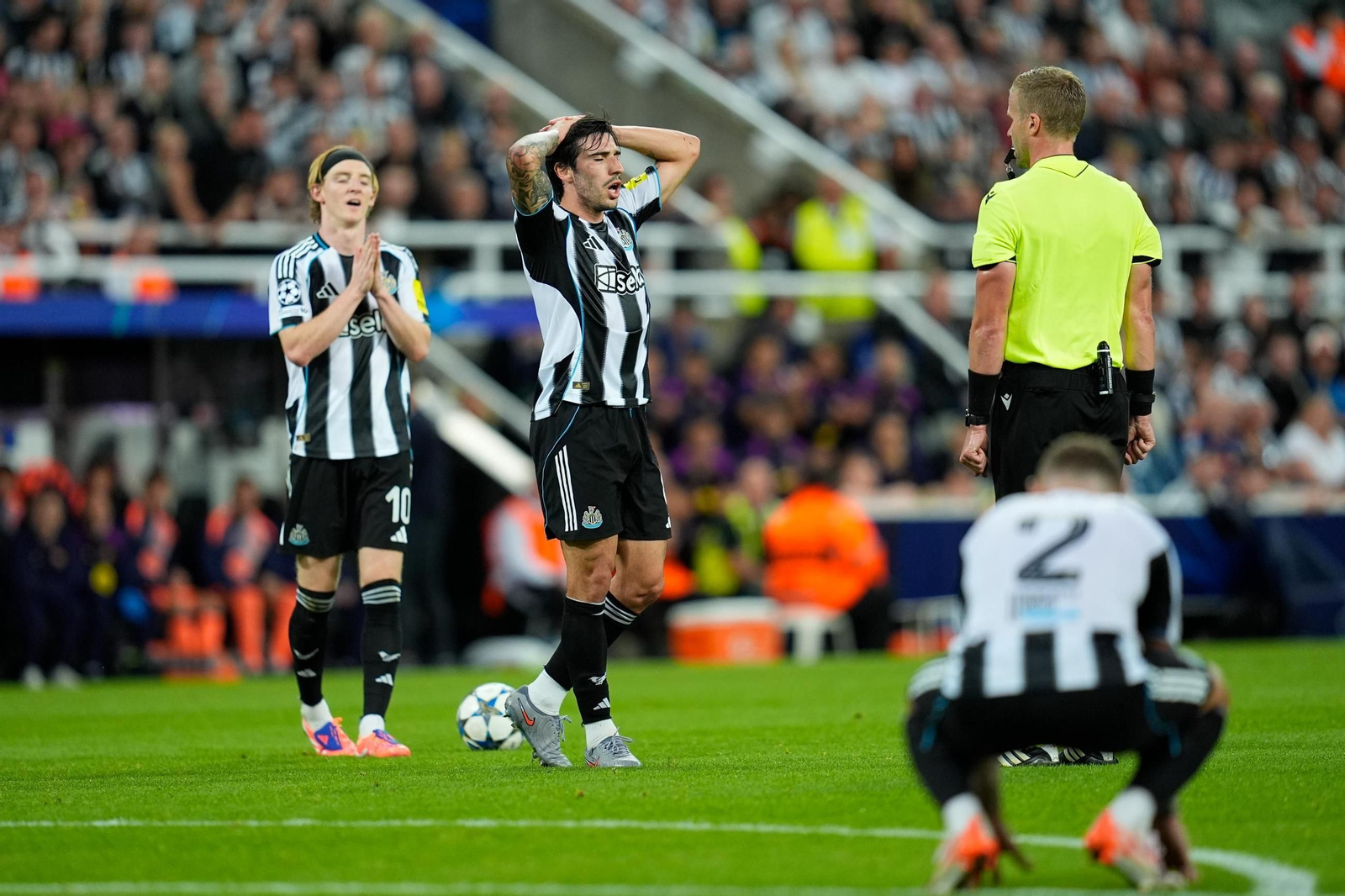 Las fotos del Newcastle-Barcelona