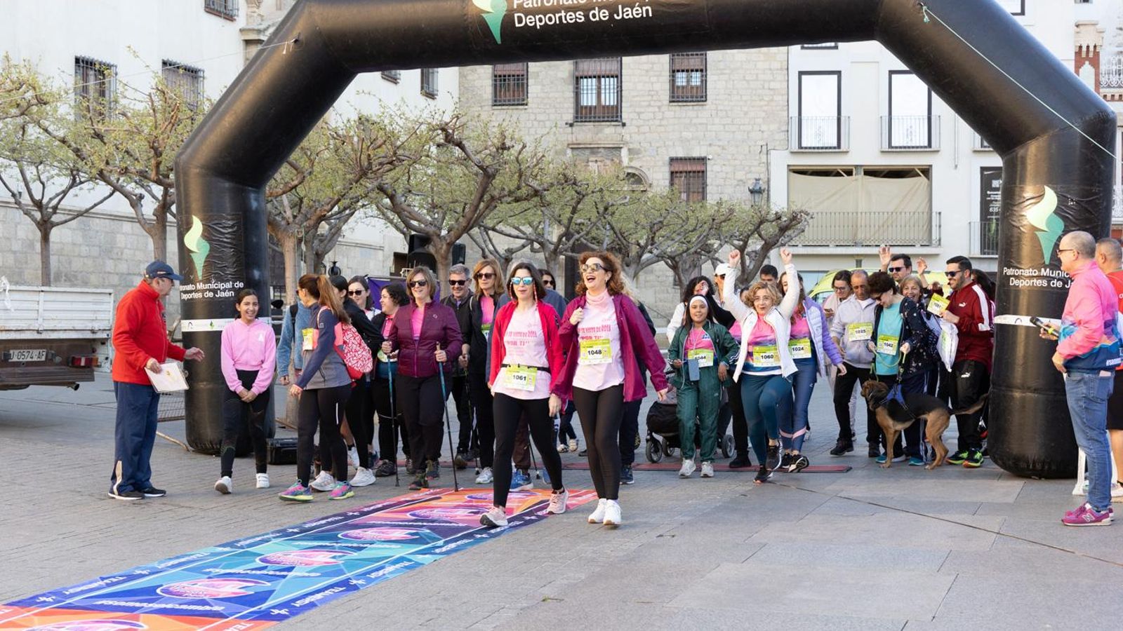 En imágenes: kilómetros para la esperanza de Celia en el CxM Trail Solidario IES Fuente de la Peña (I)