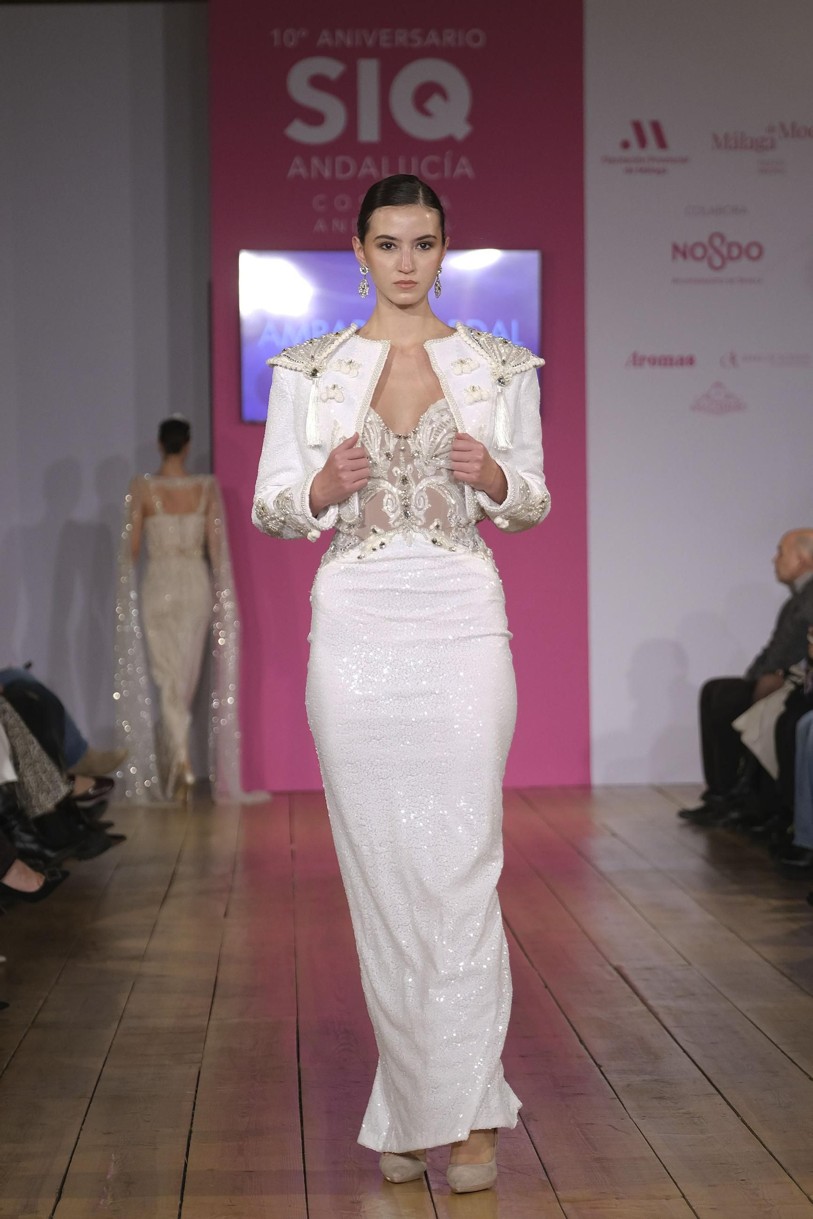 Las novias de fantasía de Amparo Pardal vistas en SIQ, en imágenes