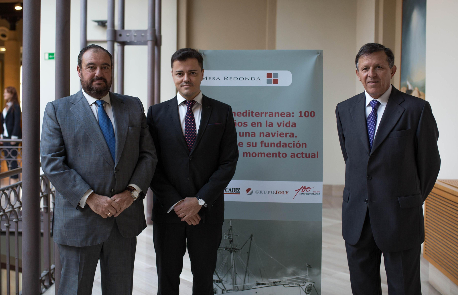 El director general de Grupo Joly, Tomás Valiente, el consejero-director general de Trasmediterránea, Mario Quero, y el presidente de la APBC, José Luis Blanco.