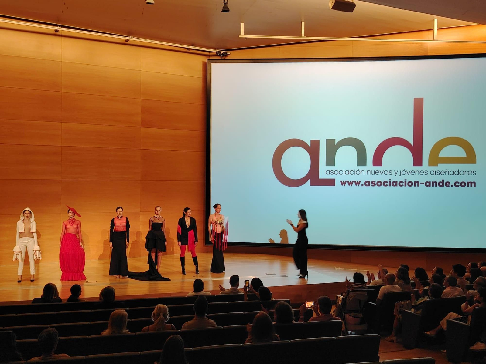 Leire Nuñez y su colección ganadora Somnia