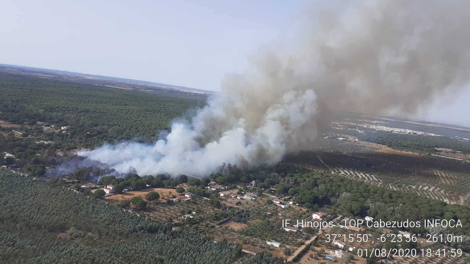 Imagen aérea de la zona afectada por el incendio.