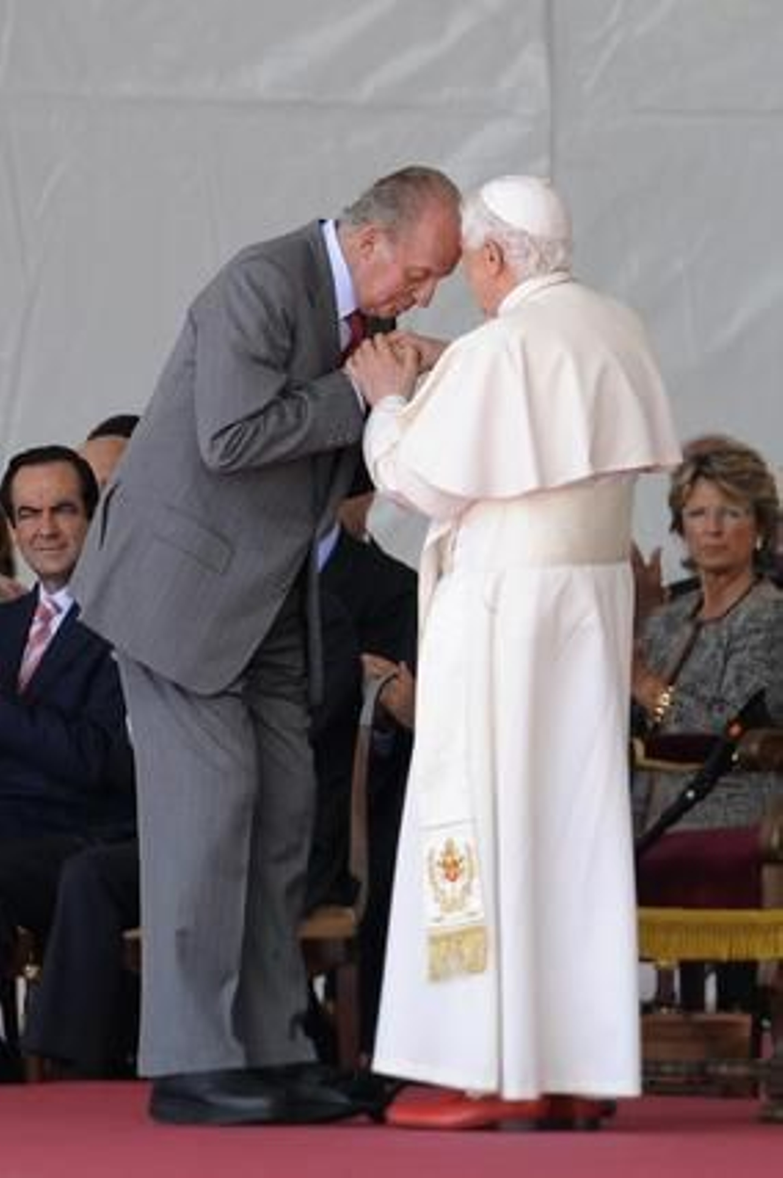 Llegada de Benedicto XVI a Barajas