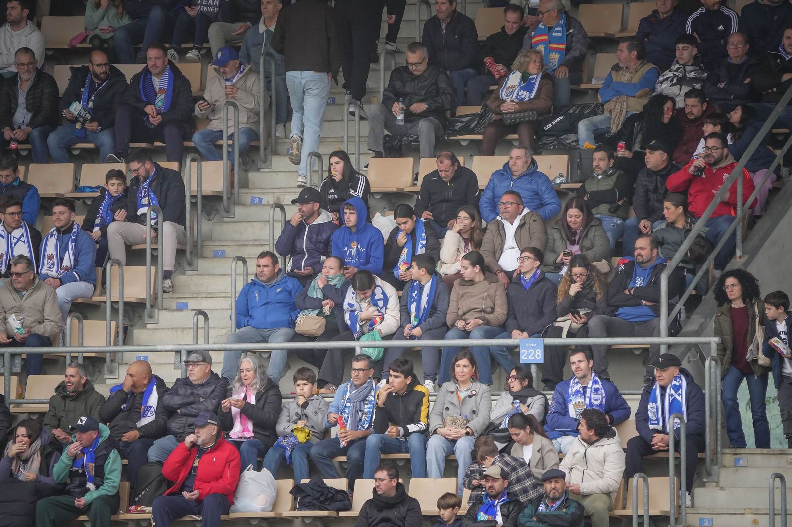 Búscate en el partido del Xerez CD - UD Melilla
