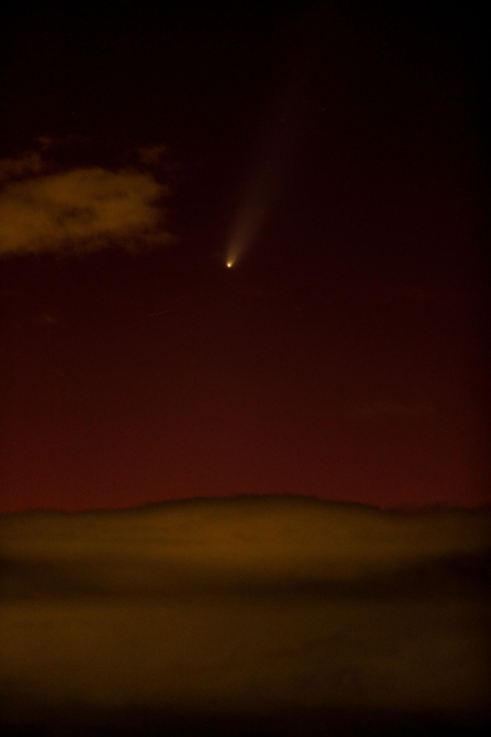 Espectáculo visual: El paso del cometa del siglo a lo largo y ancho del mundo