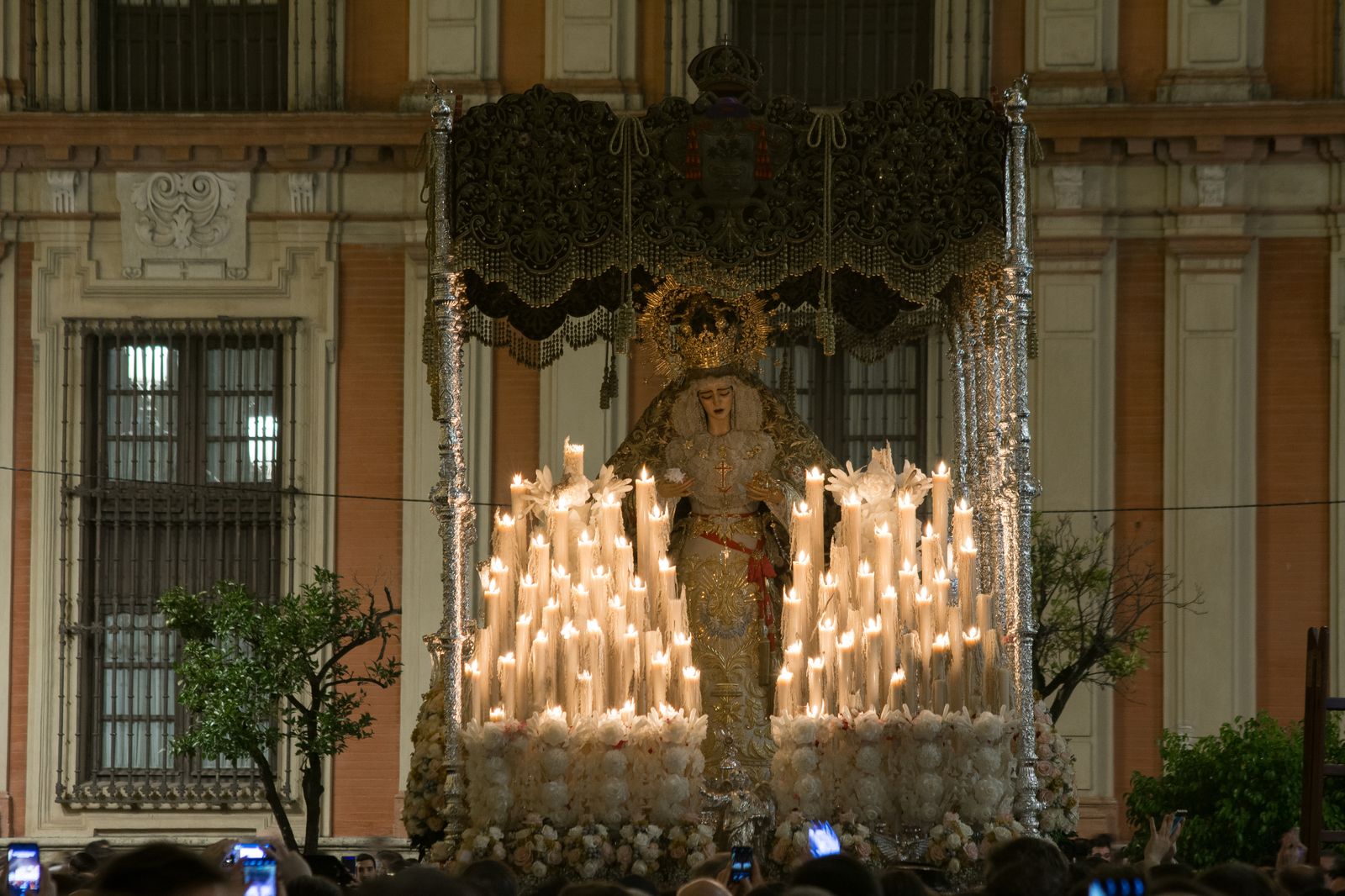 La Virgen de la Encarnación, ya en la Catedral