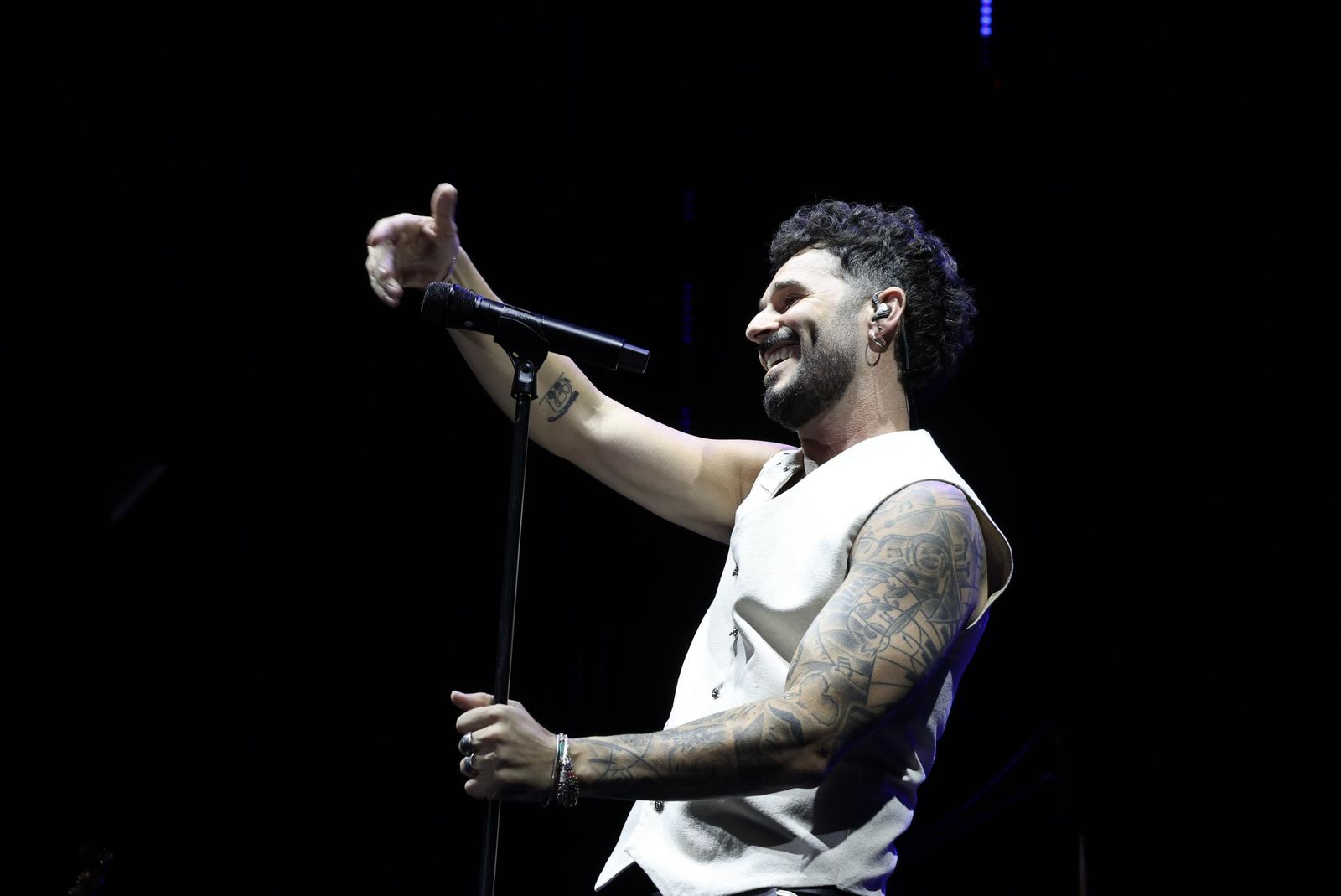 Las mejores fotos del concierto de Antoñito Molina en el Icónica Santalucía Sevilla Fest