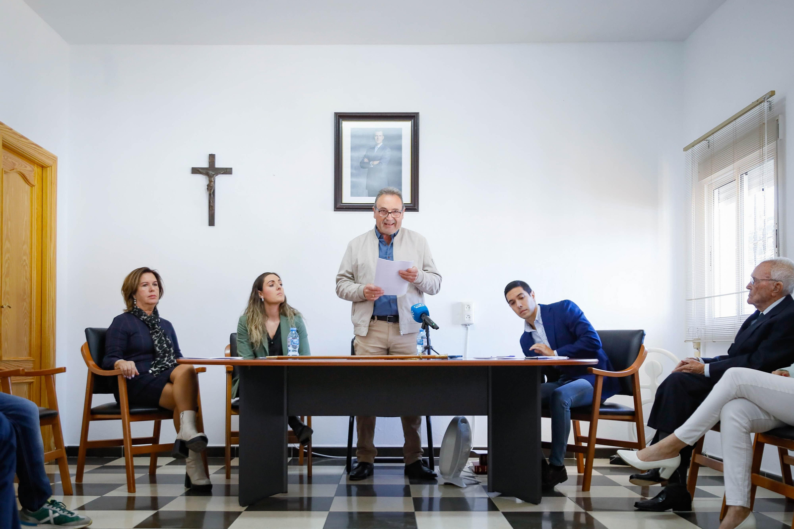 Imágenes de la moción de censura en Chercos