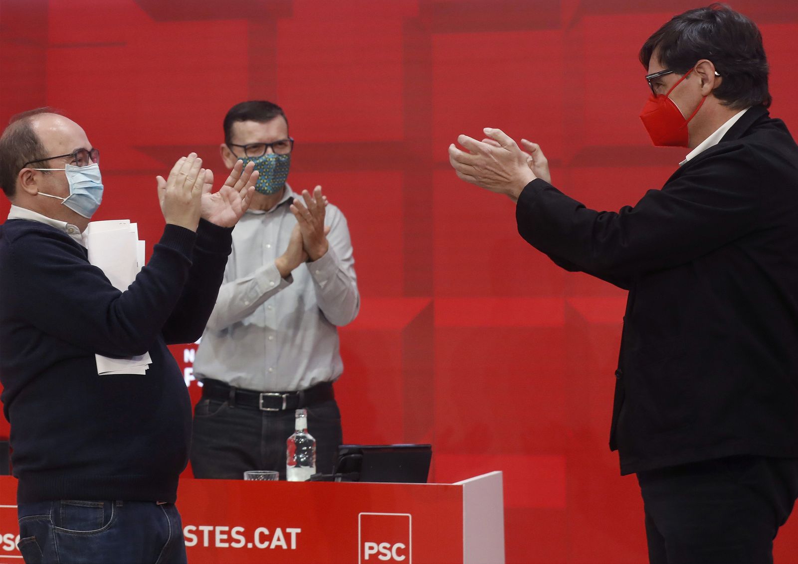 El primer secretario del PSC, Miquel Iceta, y el candidato socialista a la presidencia de la Generalitat, Salvador Illa,  este sábado.