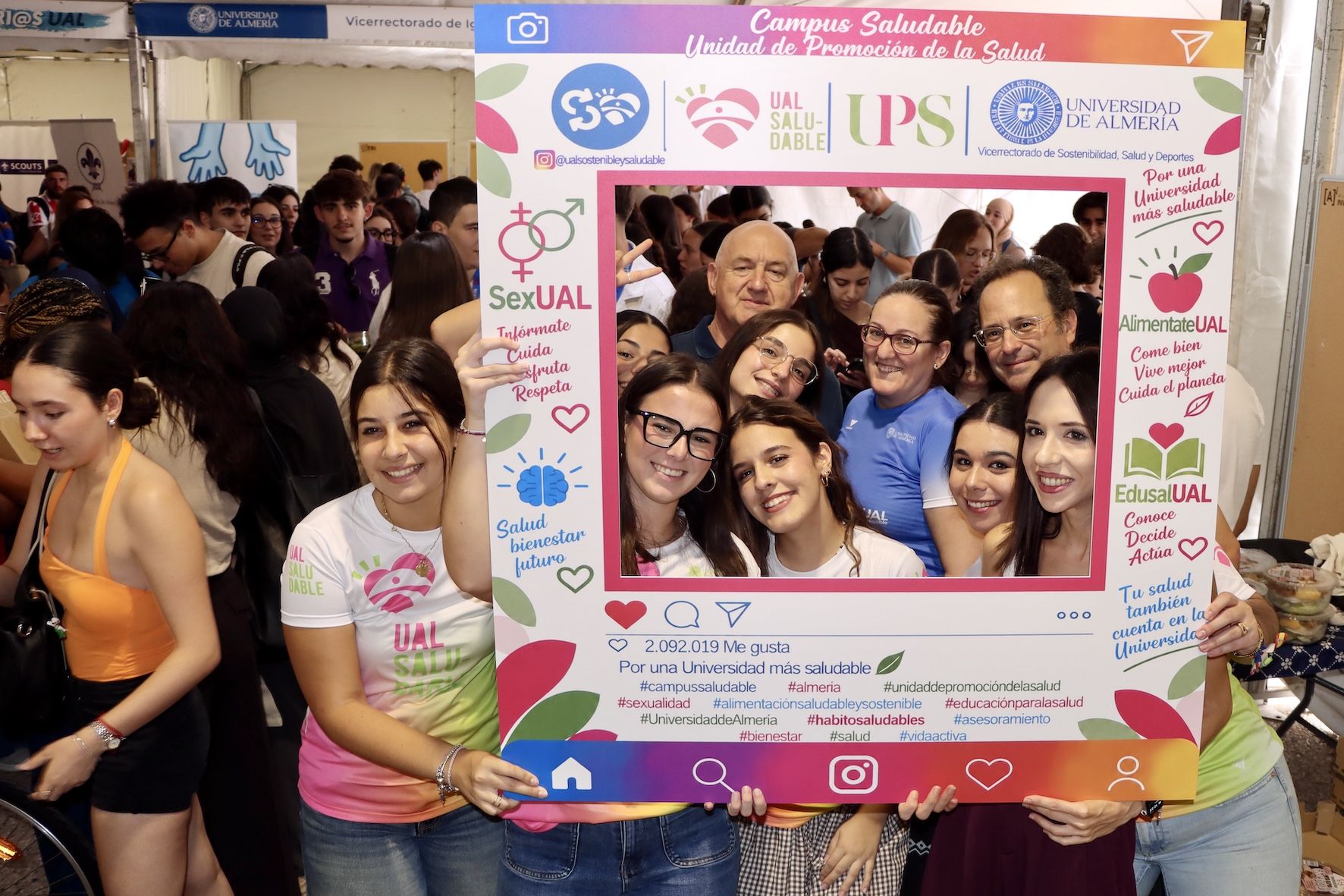 La UAL da la bienvenida a sus 3.000 nuevos alumnos con un ambiente lúdico y 50 actividades en el campus
