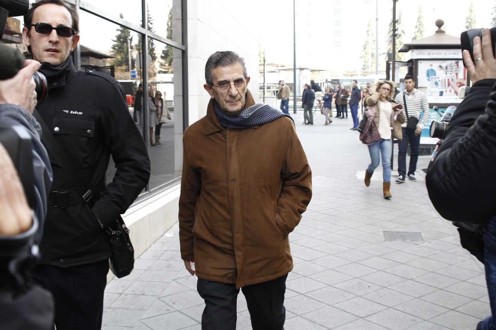 El padre Román, el día en el que compareció en los juzgados.