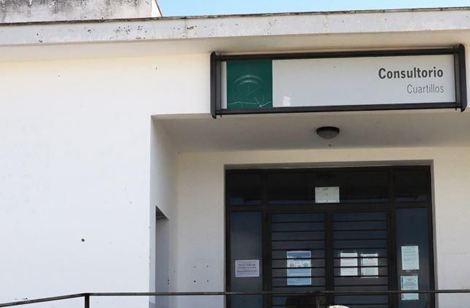 Entrada del consultorio de Cuartillos, en una imagen de archivo.
