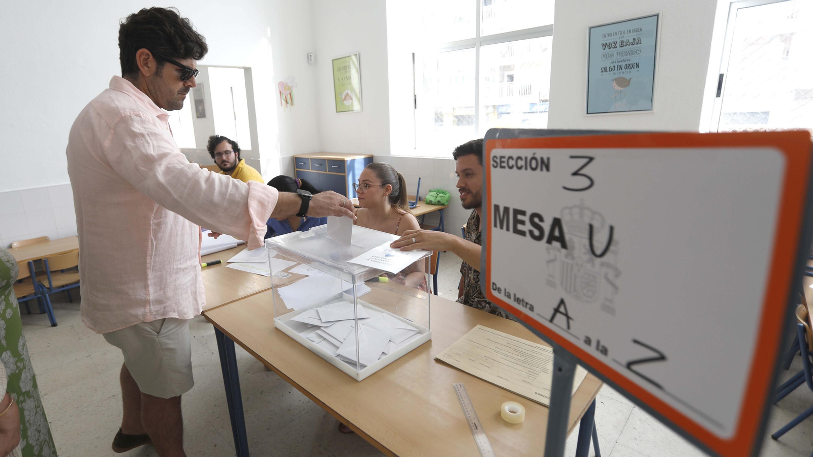 Fotos de la jornada electoral en La Línea