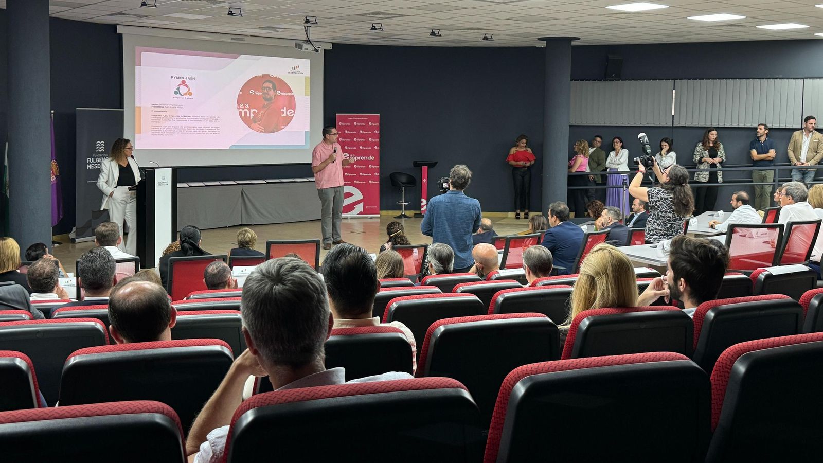 Acto de clausura de la tercera edición del programa '1,2,3, emprende'.