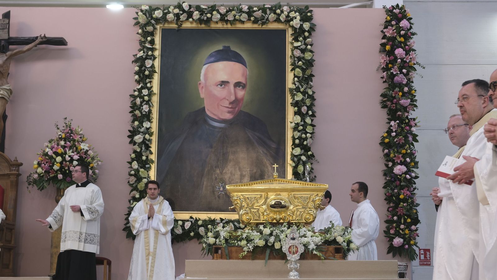 Así se ha vivido la beatificación del Cura Valera: las imágenes del acto en Huércal-Overa