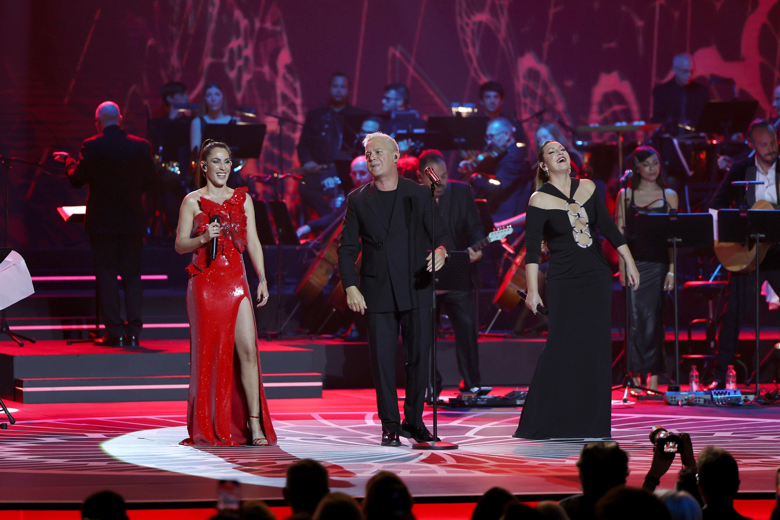 Gala de entrega del premio Persona del Año de los Grammy Latinos de Sevilla a Laura Pausini