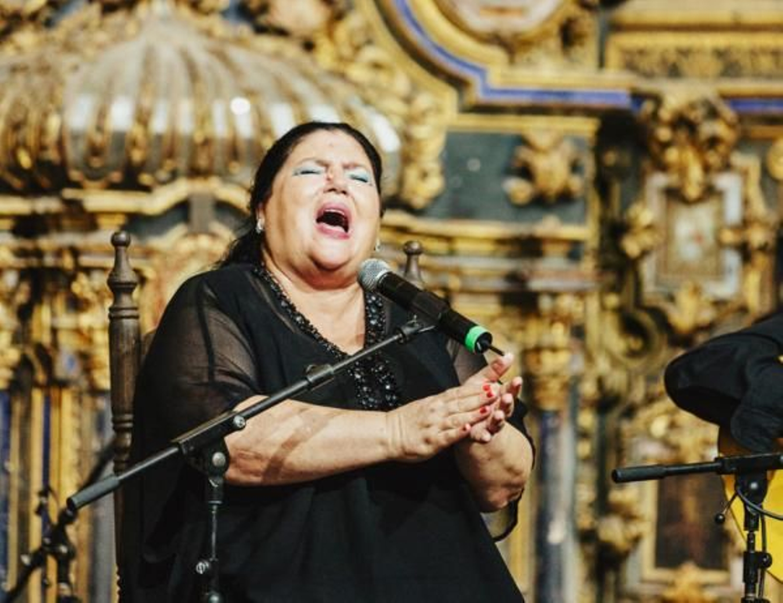 La cantaora Inés Bacán en su actuación en San Luis de los Franceses