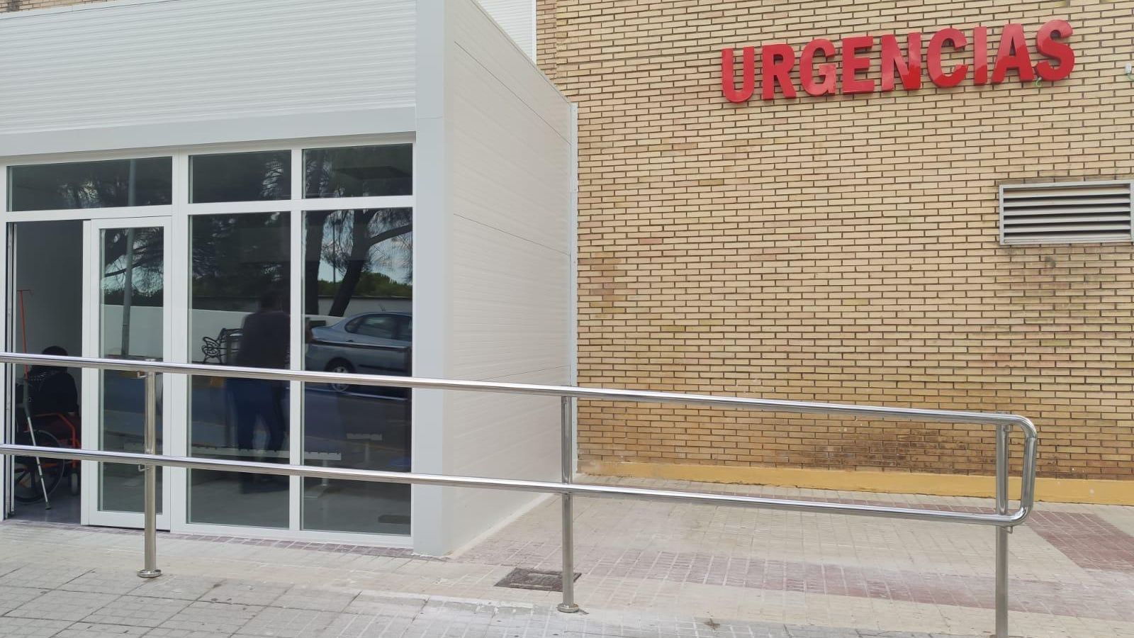 Nuevo acceso a las Urgencias del Hospital de Riotinto.