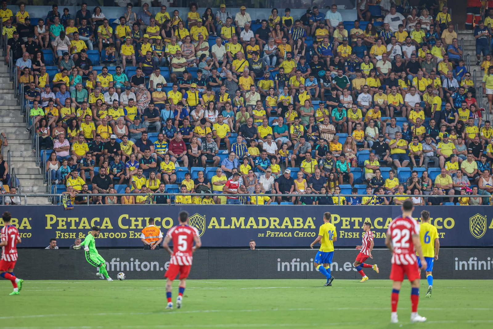 Las imágenes del Cádiz-Atlético de Madrid del Trofeo Carranza