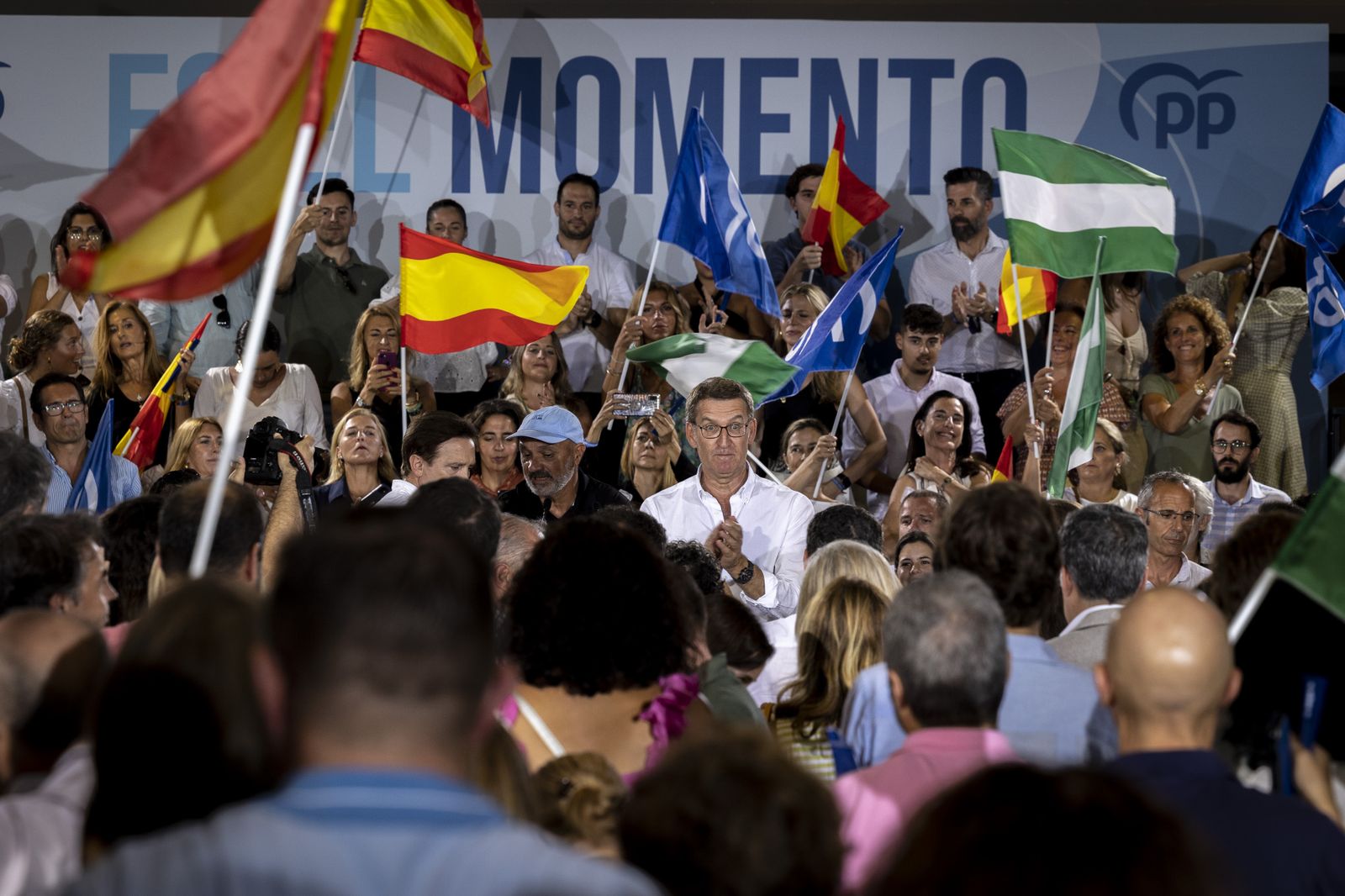 Las imágenes del mitin de Alberto Nuñez Feijoó en Cádiz
