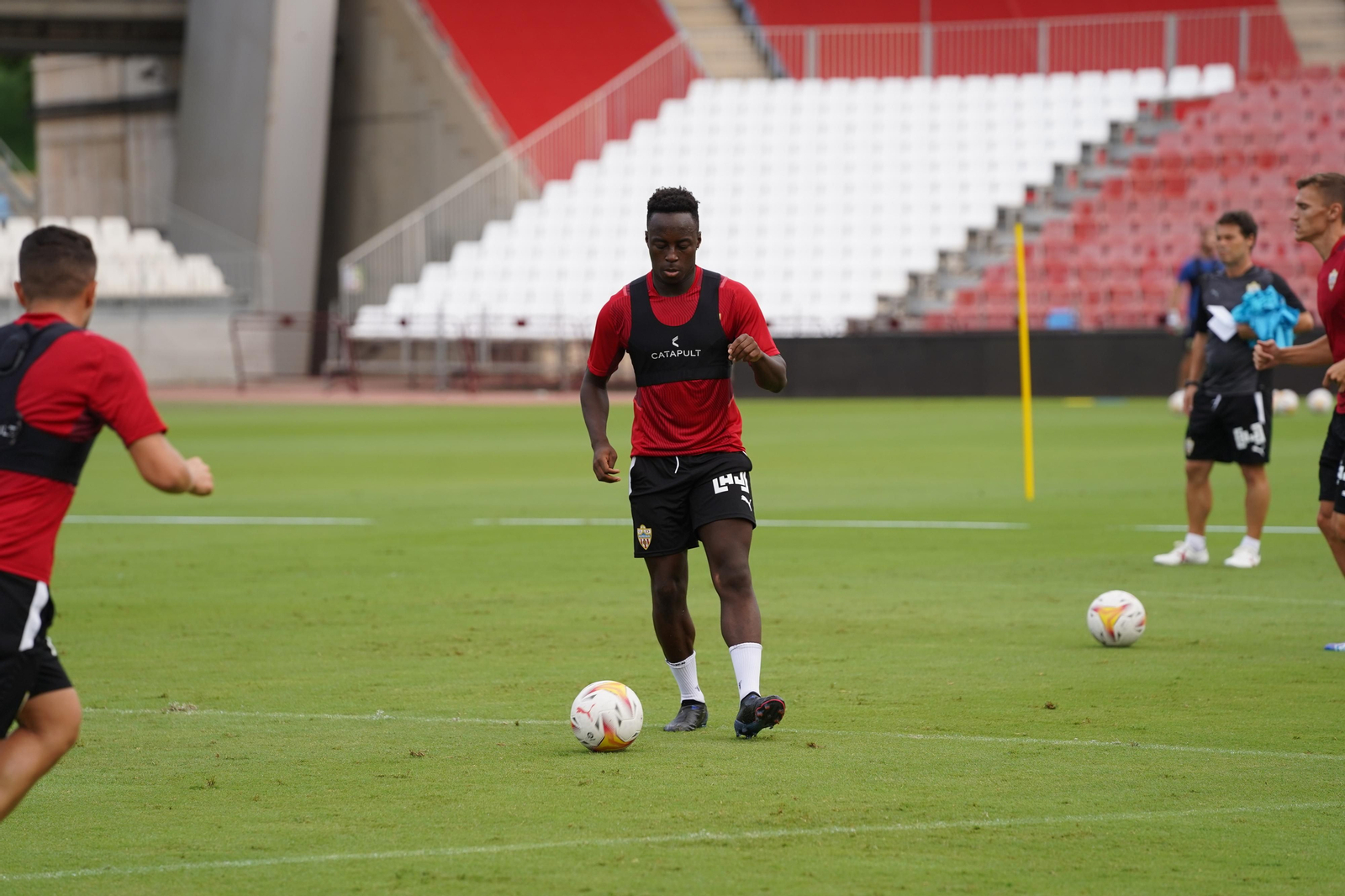Fotogalería del entrenamiento del Almería, jueves 19