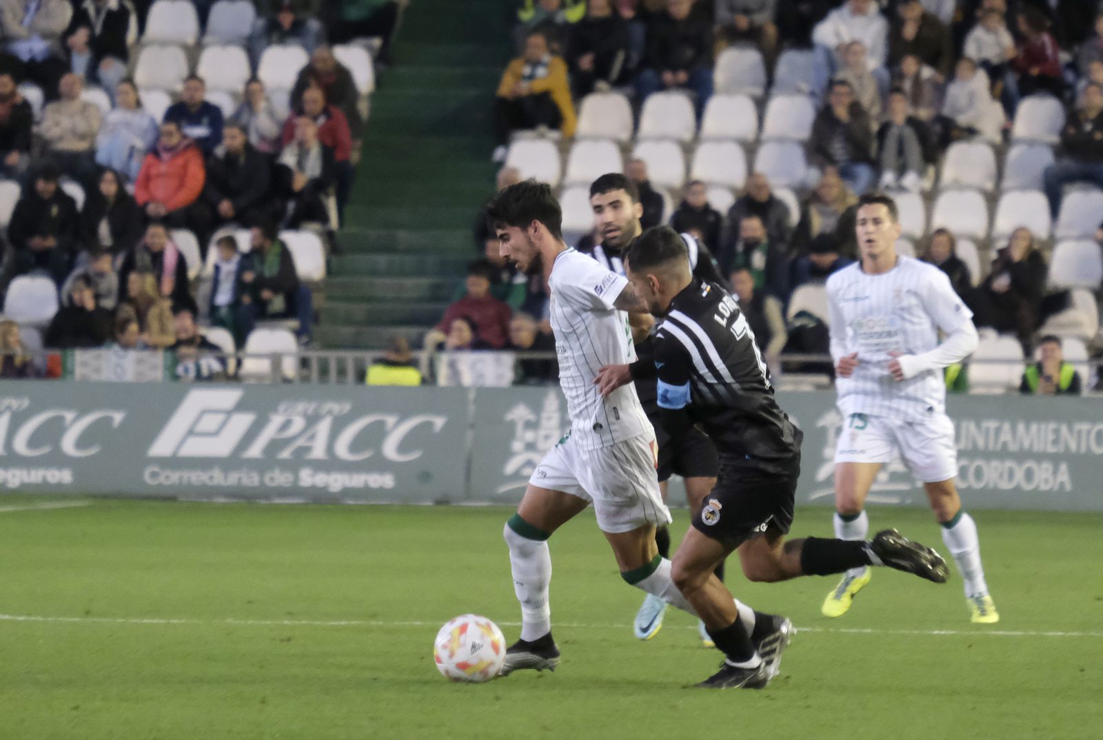 Las imágenes de la derrota del Córdoba CF ante la Balona en El Arcángel