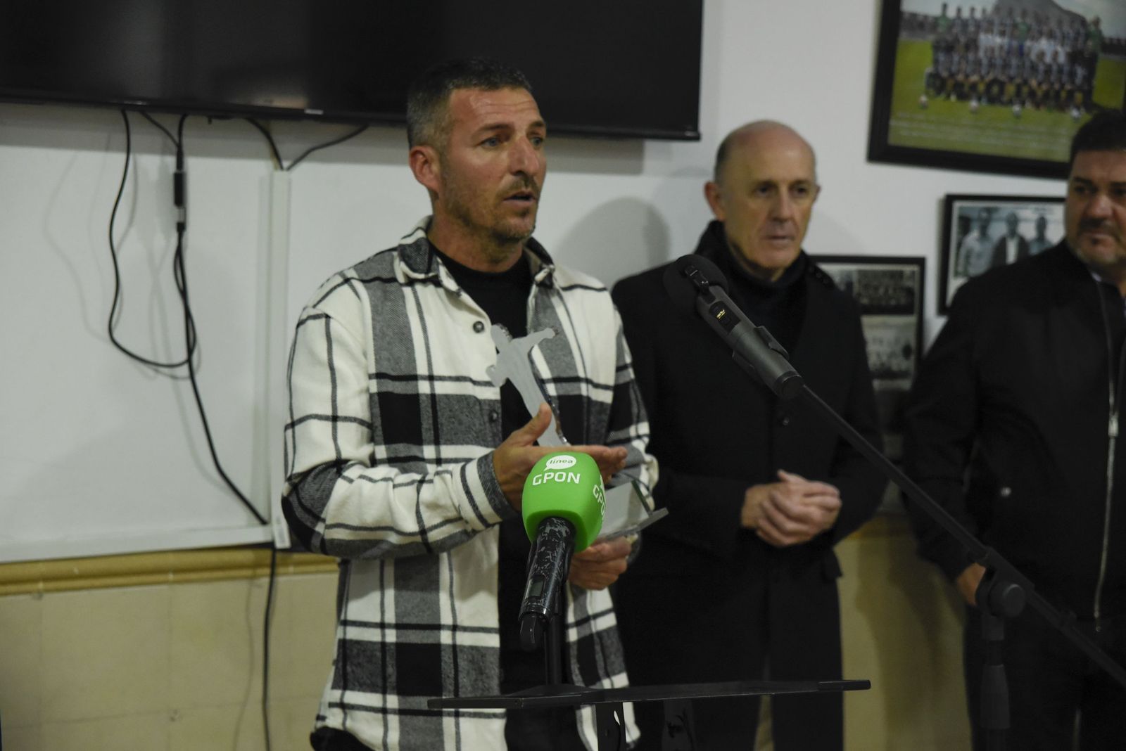 Las fotos de la entrega del I trofeo Sentimiento Balono en la Peña Balona