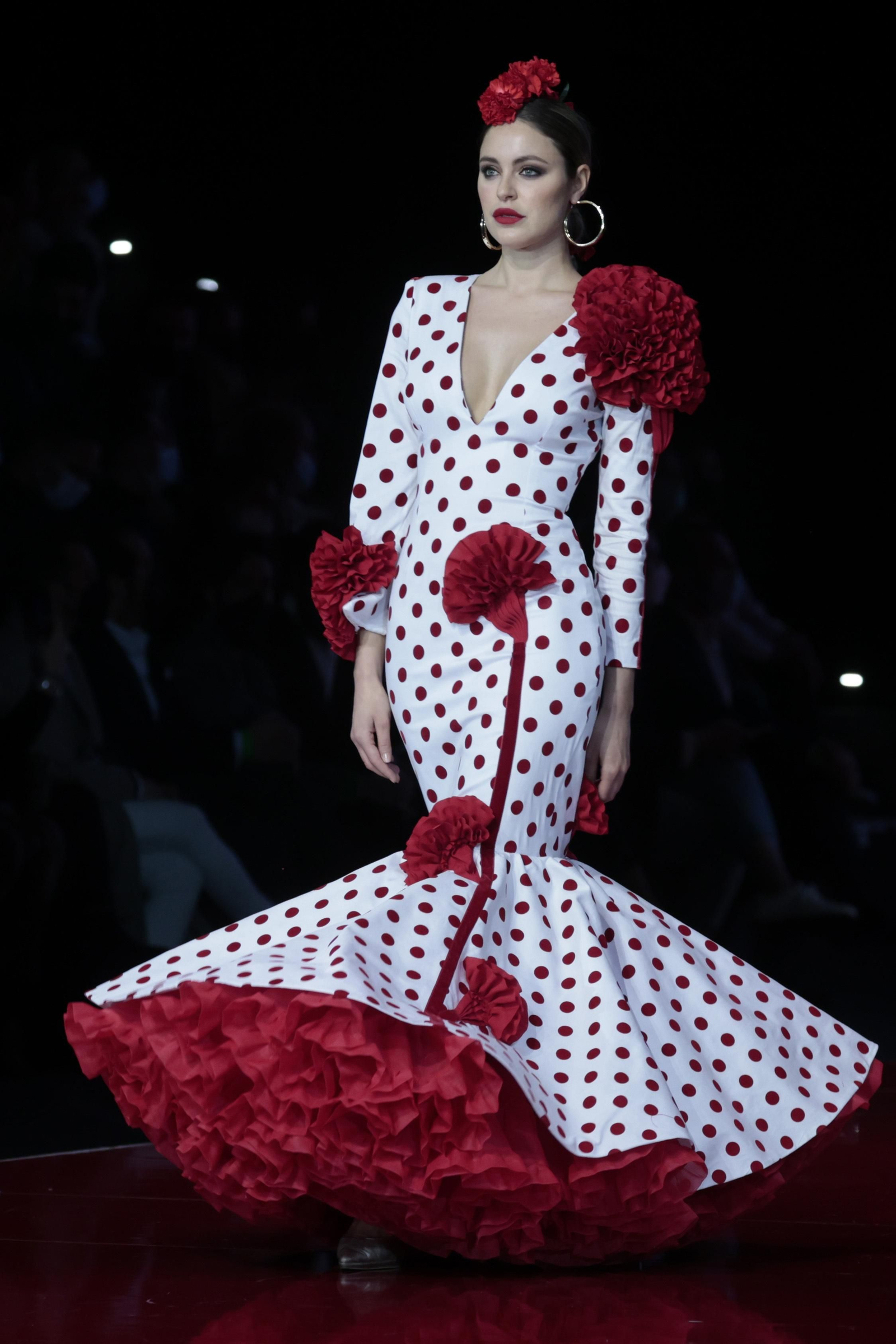 El desfile de Ana Morón en SIMOF 2022, todas las fotos