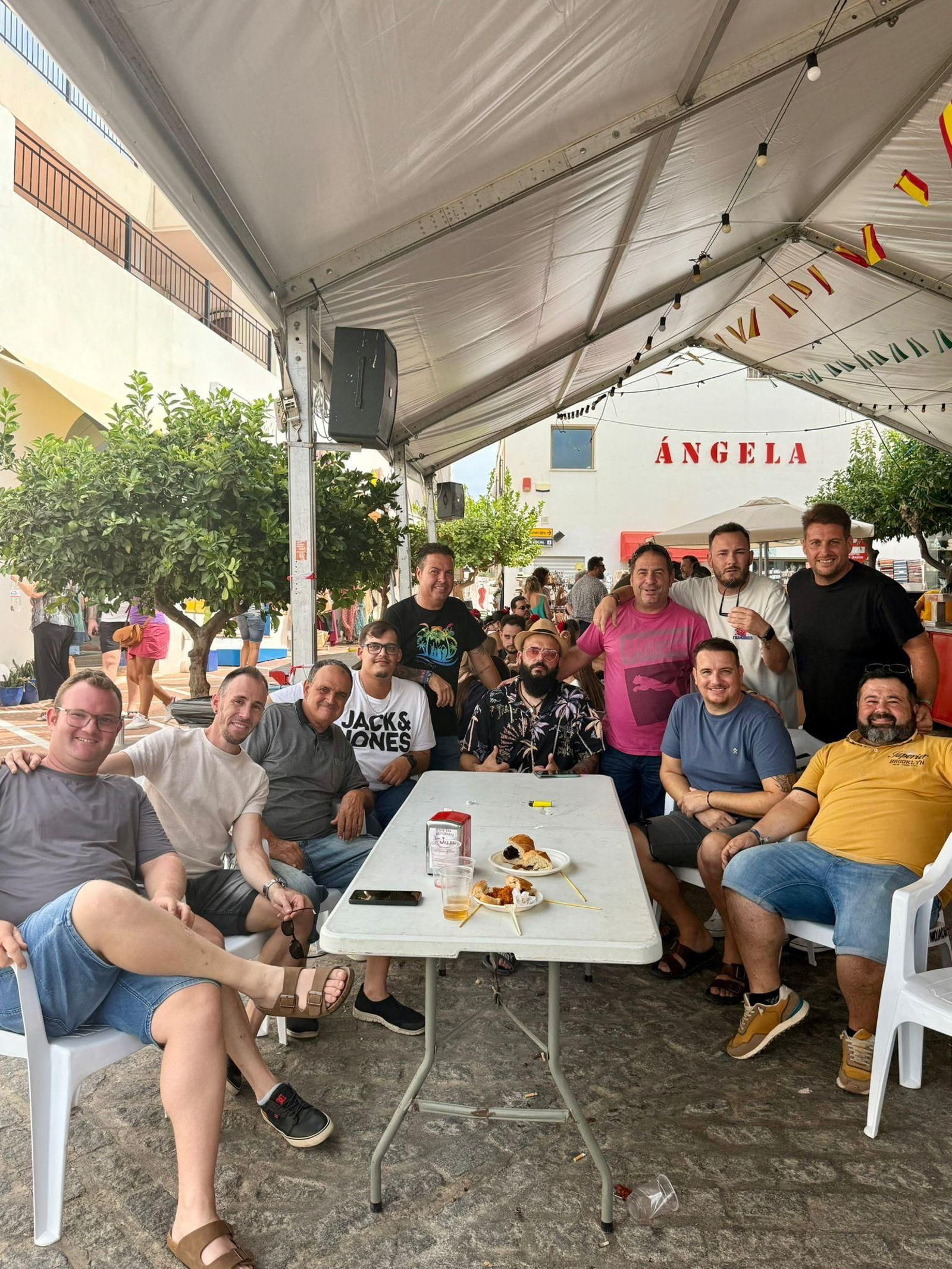Las mejores imágenes de la Feria del Mediodía y la carrera de cintas infantiles de Mojácar