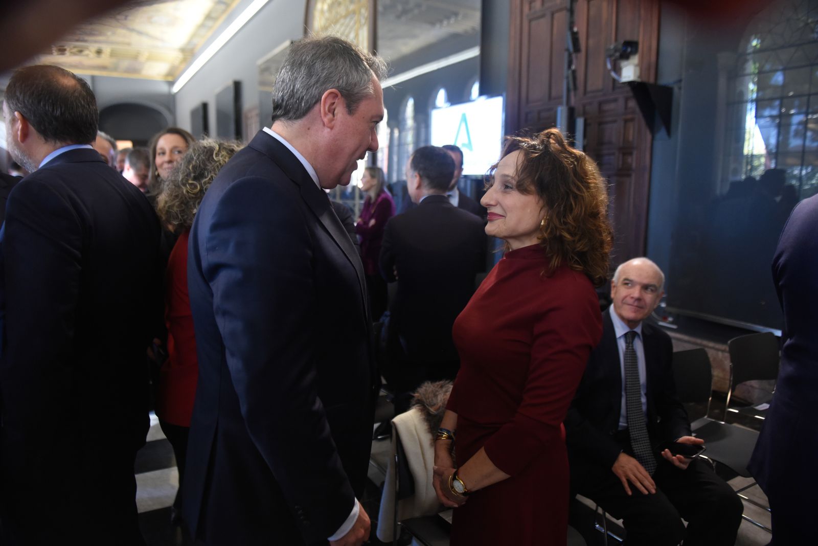 El rector de la Universidad de Almería, José Joaquín Céspedes, ha tomado posesión de su cargo