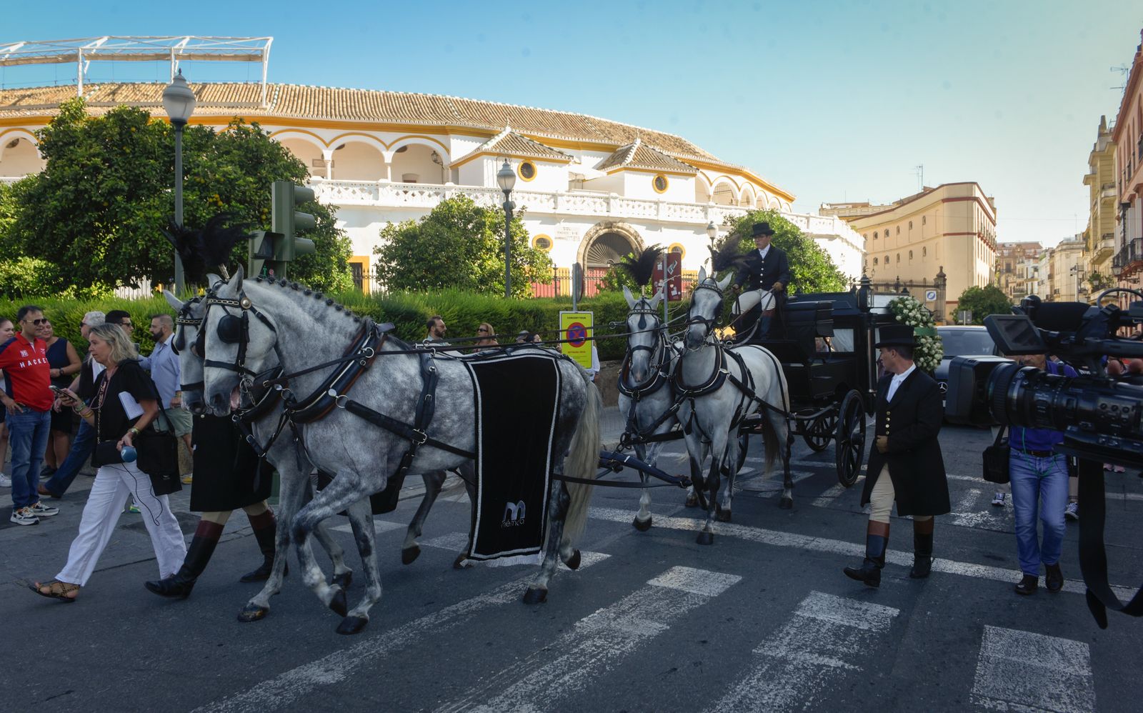 La despedida de Triana a María Jiménez, en imágenes