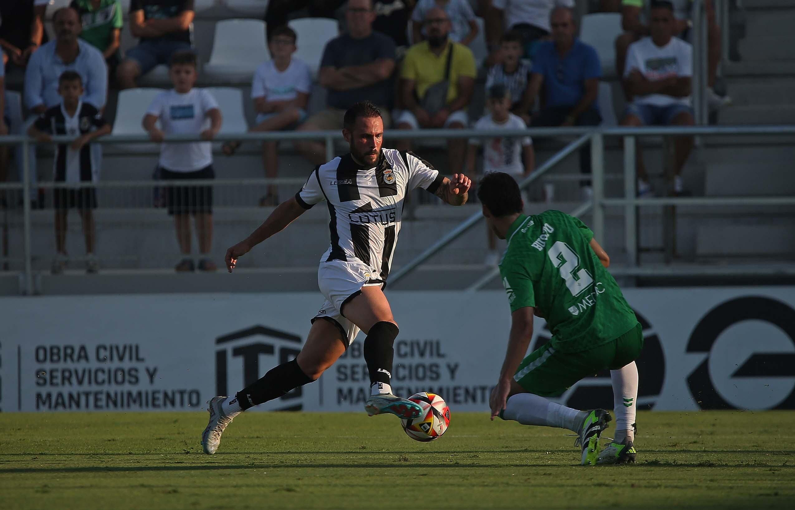 Las mejores fotos del Balona - Betis Deportivo en el nuevo estadio Ciudad de La Línea