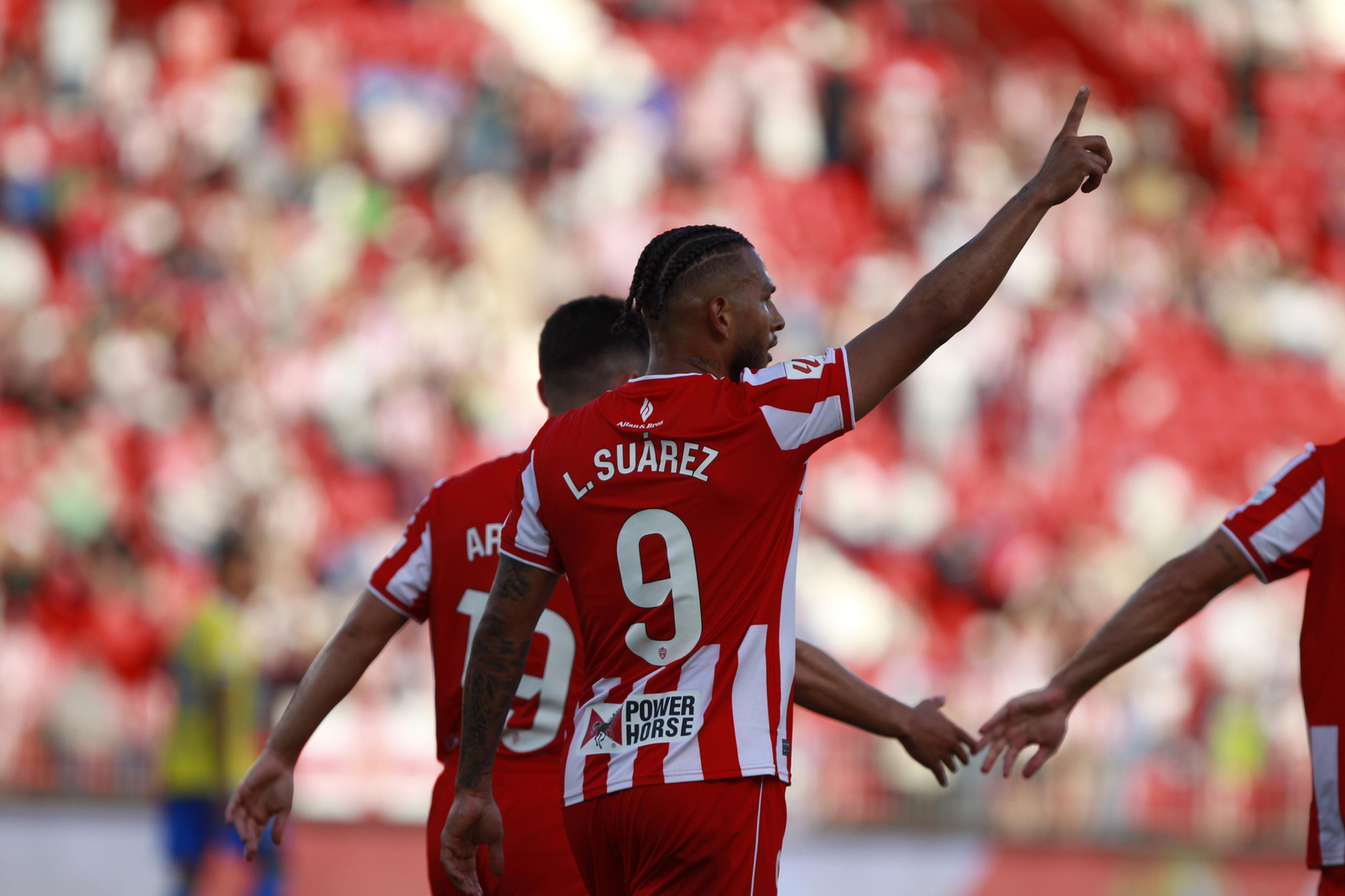 Imágenes de la gran victoria del Almería ante el Cádiz por 6 a 1