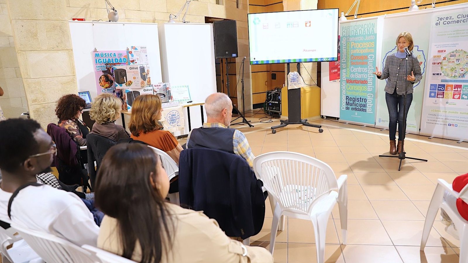 Carmen Pina, durante su intervención.