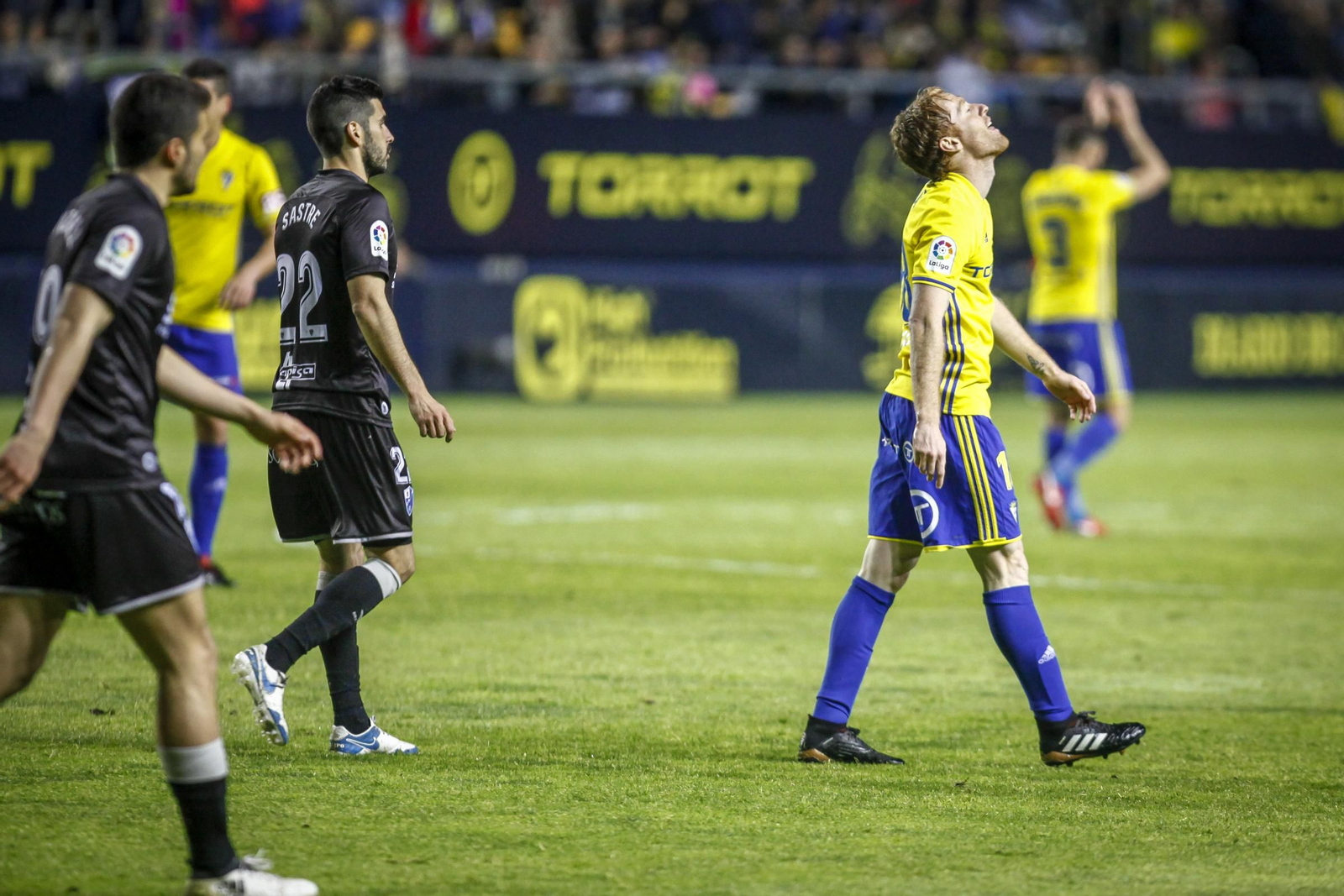 Las imágenes del Cádiz-Huesca