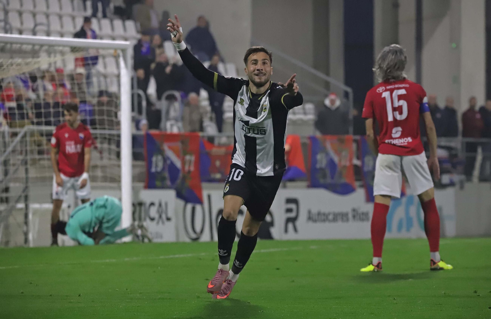 Las mejores fotos del Balona - Dos Hermanas de Tercera Federación