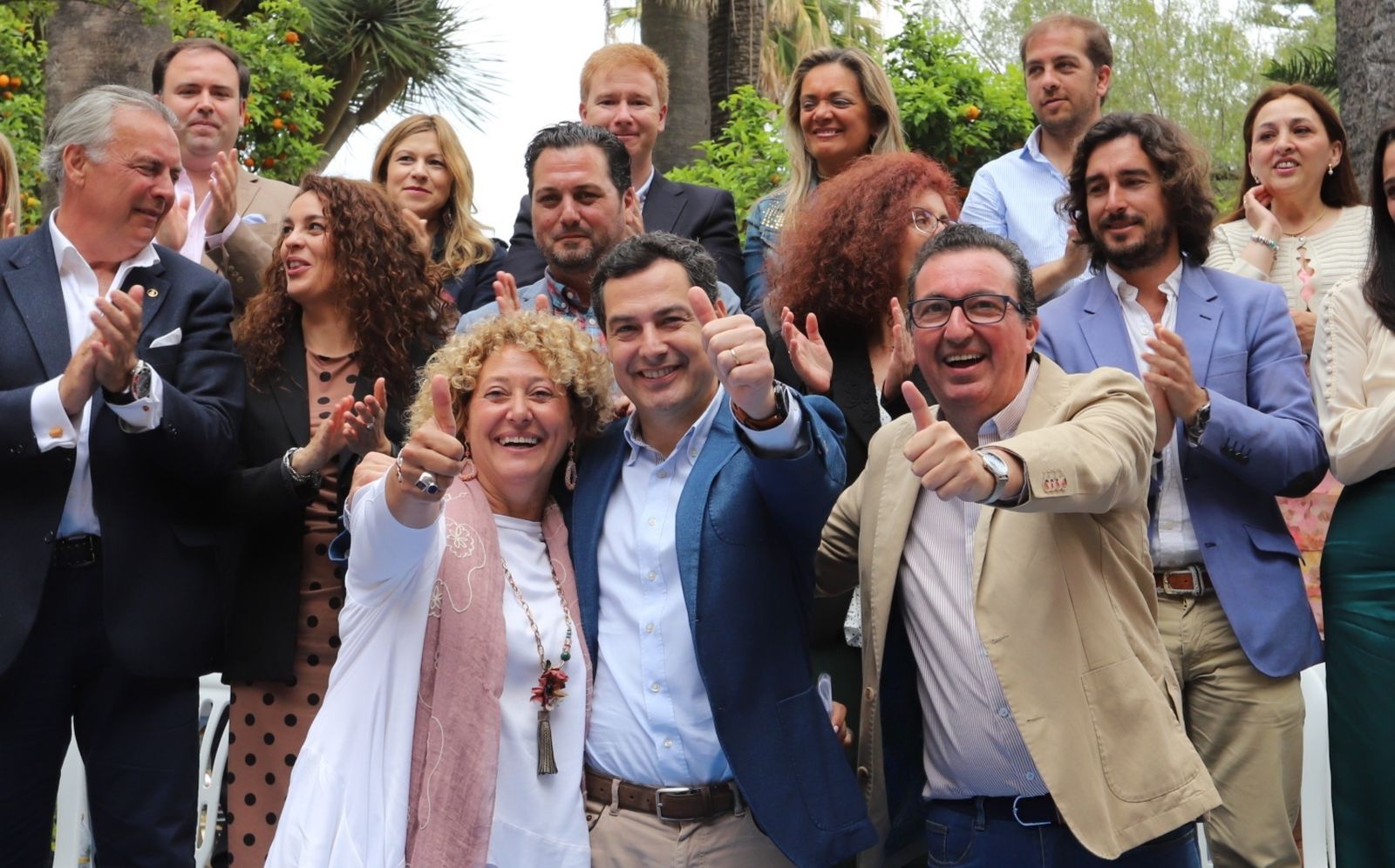 Pilar Marín arropada por Juanma Moreno y Manuel Andrés González