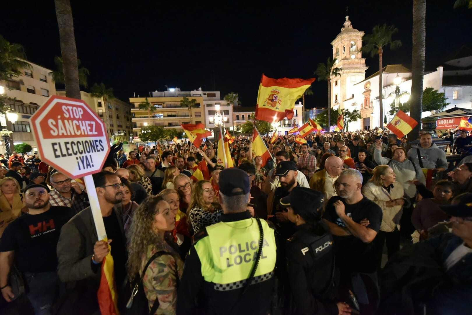 La manifestación contra la amnistía, en la Plaza Alta.