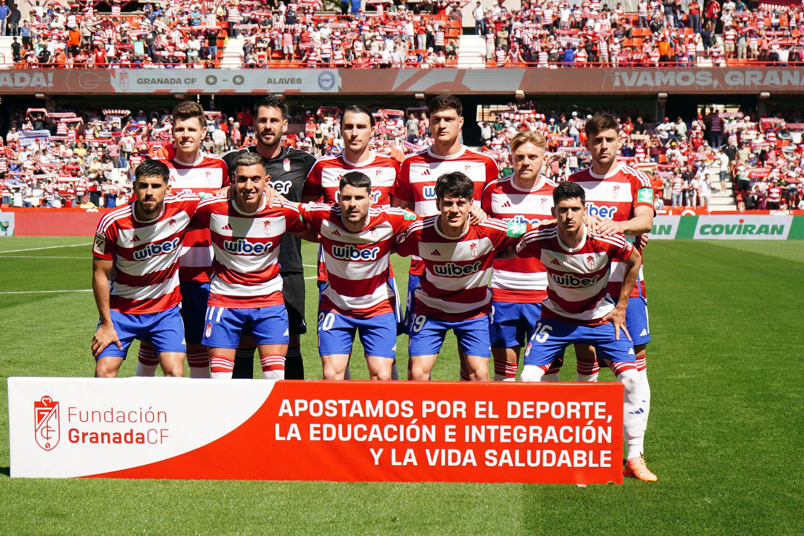 Once inicial del Granada ante el Alavés