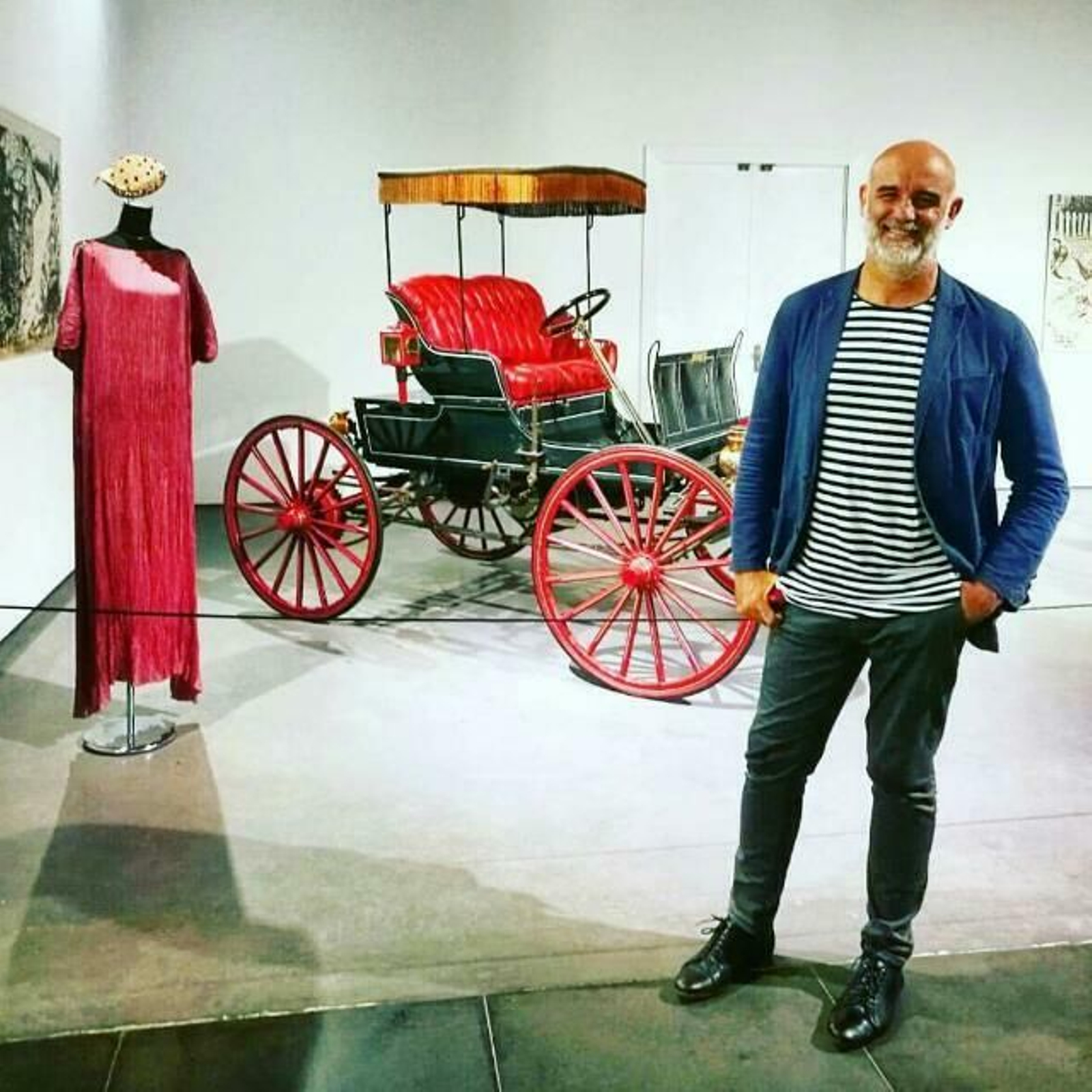 Txiki López, impulsor del proyecto del Club Náutico San Juan Sevilla, es diseñador, ilustrador y artista plástico.