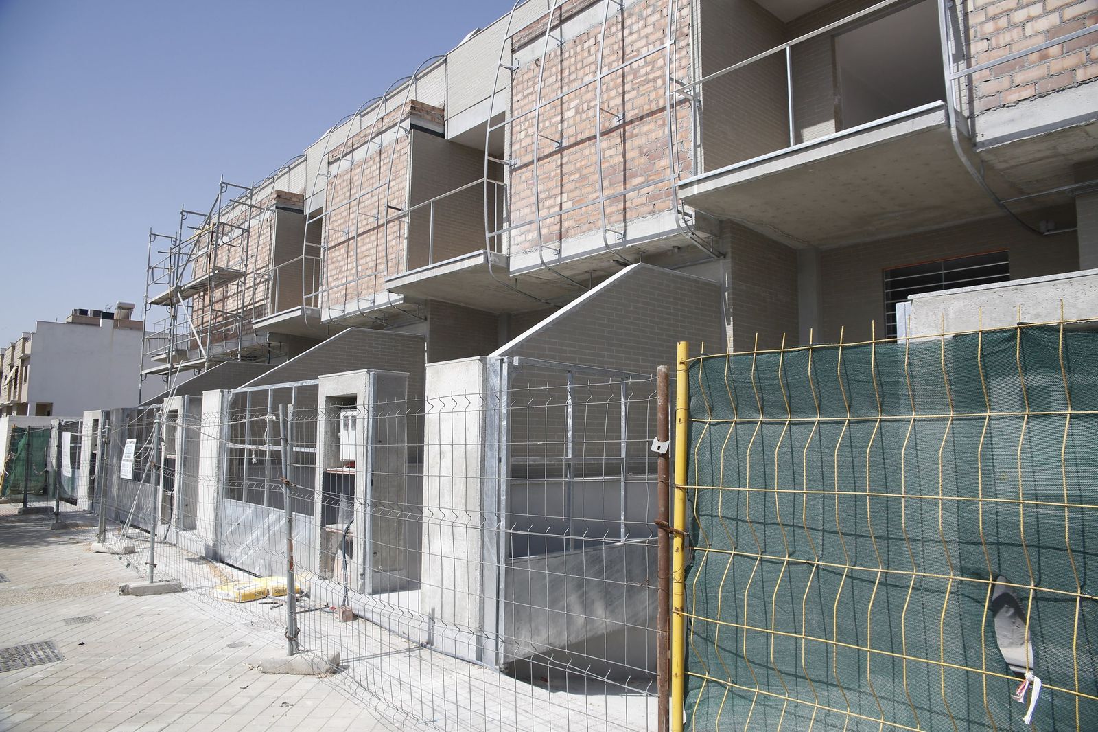 El objetivo es facilitar una vivienda a familias sin recursos.