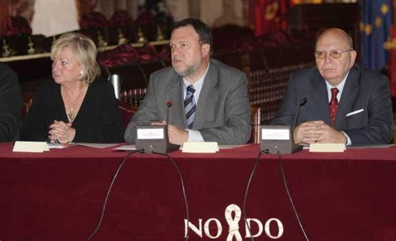 La Policía Local decidirá en qué zonas no habrá sillitas plegables en Semana Santa