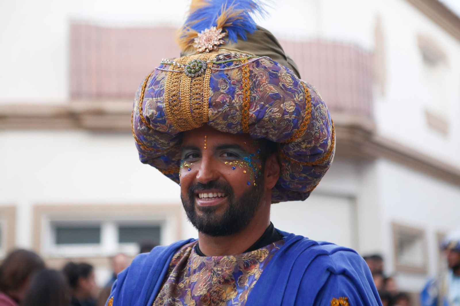 Búscate en las fotos de la cabalgata de Reyes Magos 2026 en Los Barrios
